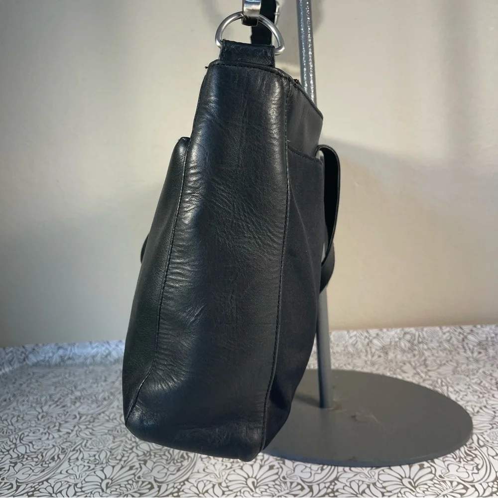 HOBO Black Leather & Nylon Messenger Bag Adjustable Crossbody Shoulder Bag